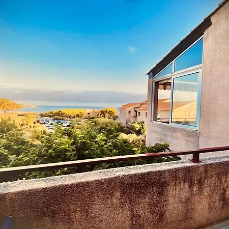 Trilocale Vista Mare * Lumio (Corsica)