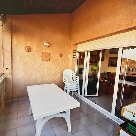 Trilocale Vista Mare Apartmán