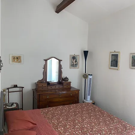 Trilocale Vista Mare * Lumio (Corsica)